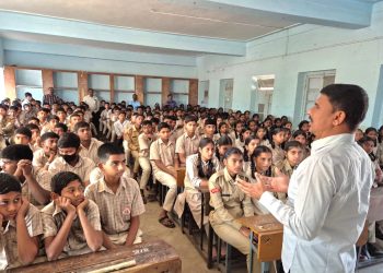 सर्वांगीण विकास होण्यासाठी विद्यार्थ्यांनी सदैव प्रयत्नशील असावे – अकलूज निर्भया पथकाचे आवाहन.