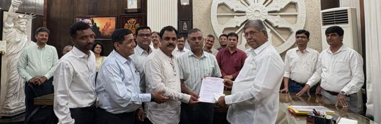 सीसीएमपी डॉक्टरांच्या प्रश्नांवर चंद्रकांतदादांची सकारात्मक भूमिका; मागण्या मान्य होईपर्यंत सत्कारास नकार