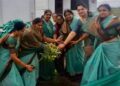 वटपौर्णिमा आणि कृषी दिनाचे औचित्य साधत जिजाऊ ब्रिगेडतर्फे भव्य वृक्षारोपण; निसर्ग संवर्धनाचा दिला अनोखा संदेश      जिजाऊ ब्रिगेडच्या पुणे विभागीय अध्यक्षा प्रा. डॉ. मीनाक्षी अमोल जगदाळे व त्यांच्या टीमचा स्तुत्य उपक्रम;